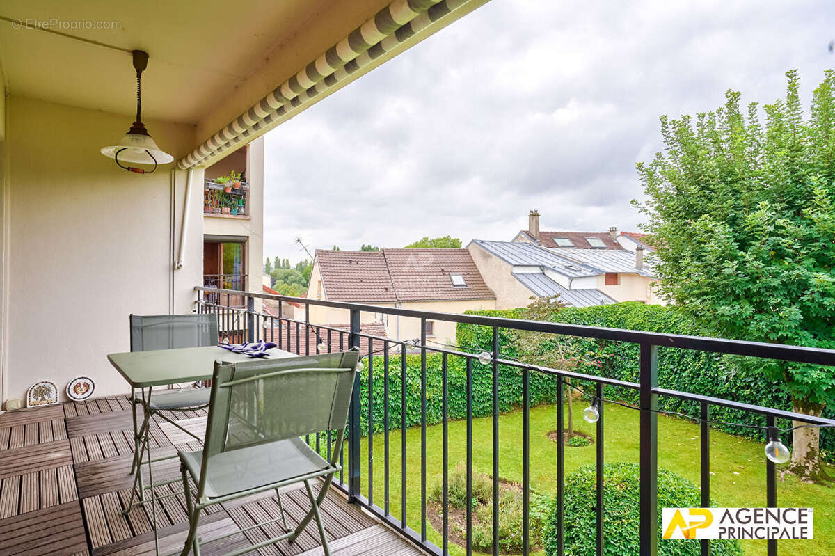 Appartement à MAISONS-LAFFITTE