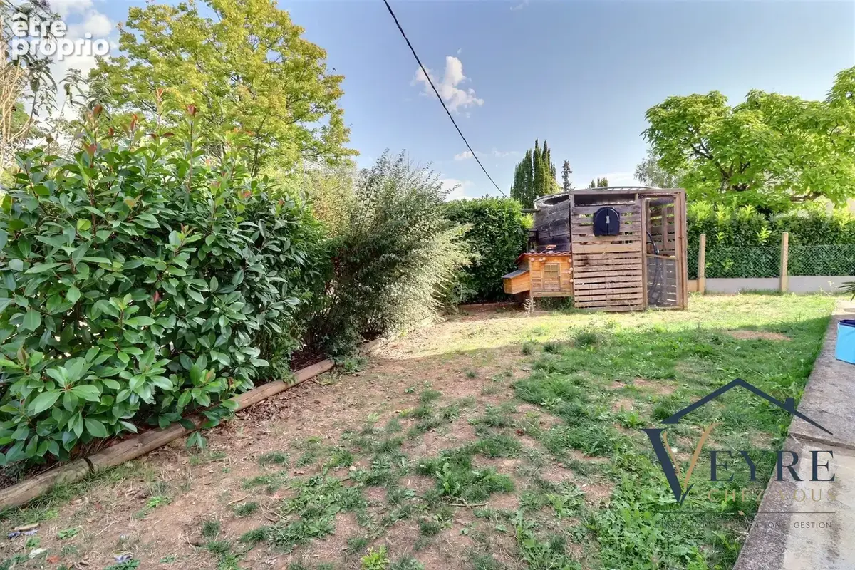 Maison 4 pièces 75 m² à vendre à Vic-Le-Comte (63270) - photo 5