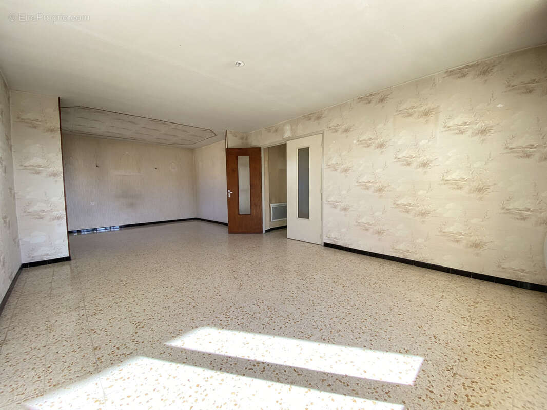 Appartement à SAINT-PRIVAT-DES-VIEUX