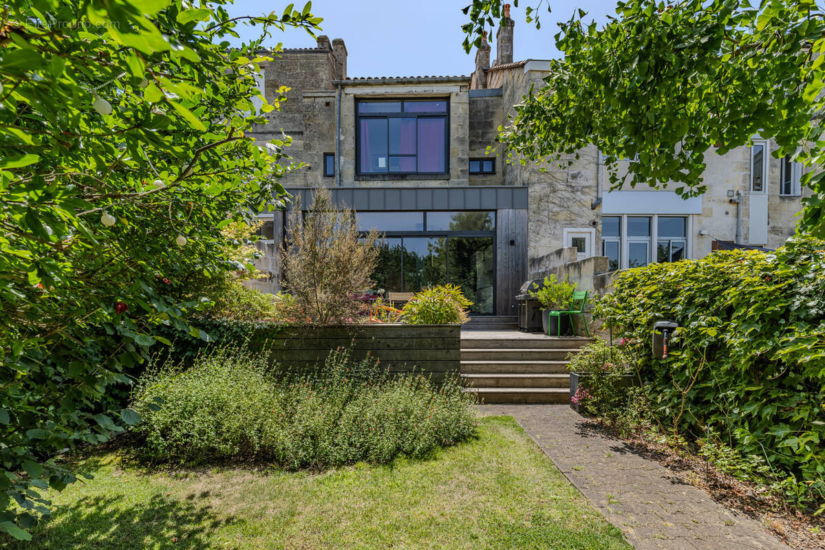 Maison à BORDEAUX