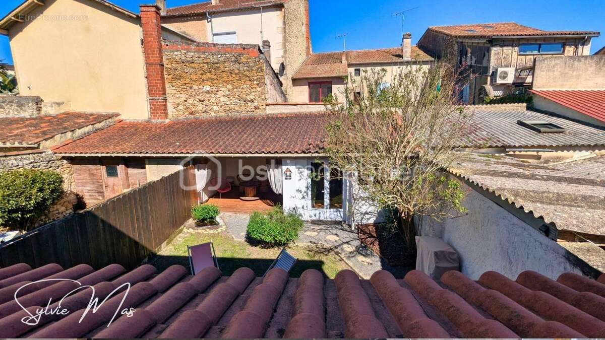 Maison à FUMEL