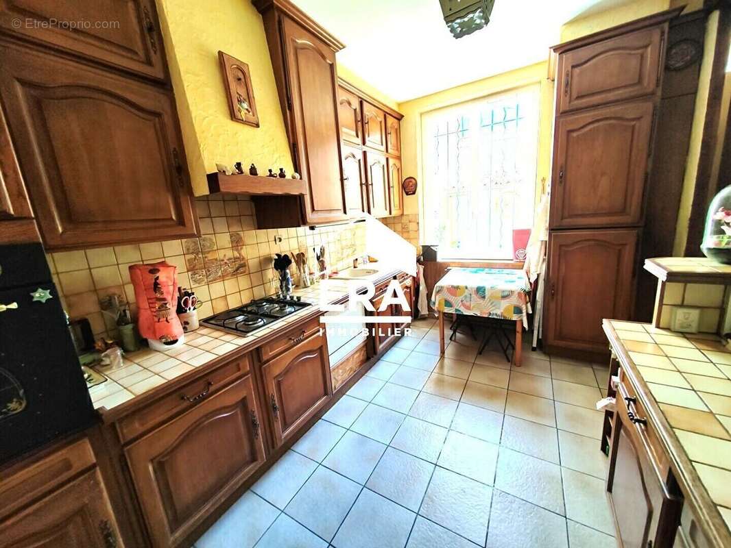 Maison à MARSEILLE-5E