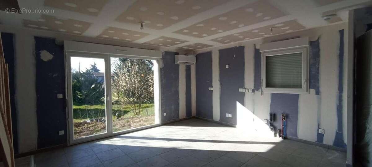 Photo 2 - Maison à CHAMPIER