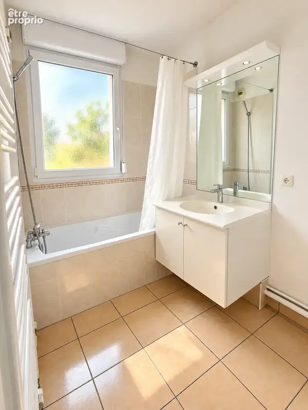 Idéalement situé à Koenigshoffen (67200), Appartement 3 pièces avec terrasse, cave et garage. - photo 13