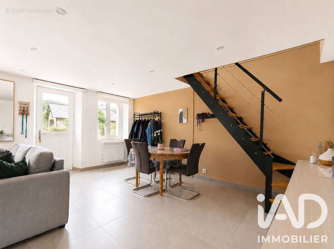 Maison 59 m² à La Glacerie  - photo 4