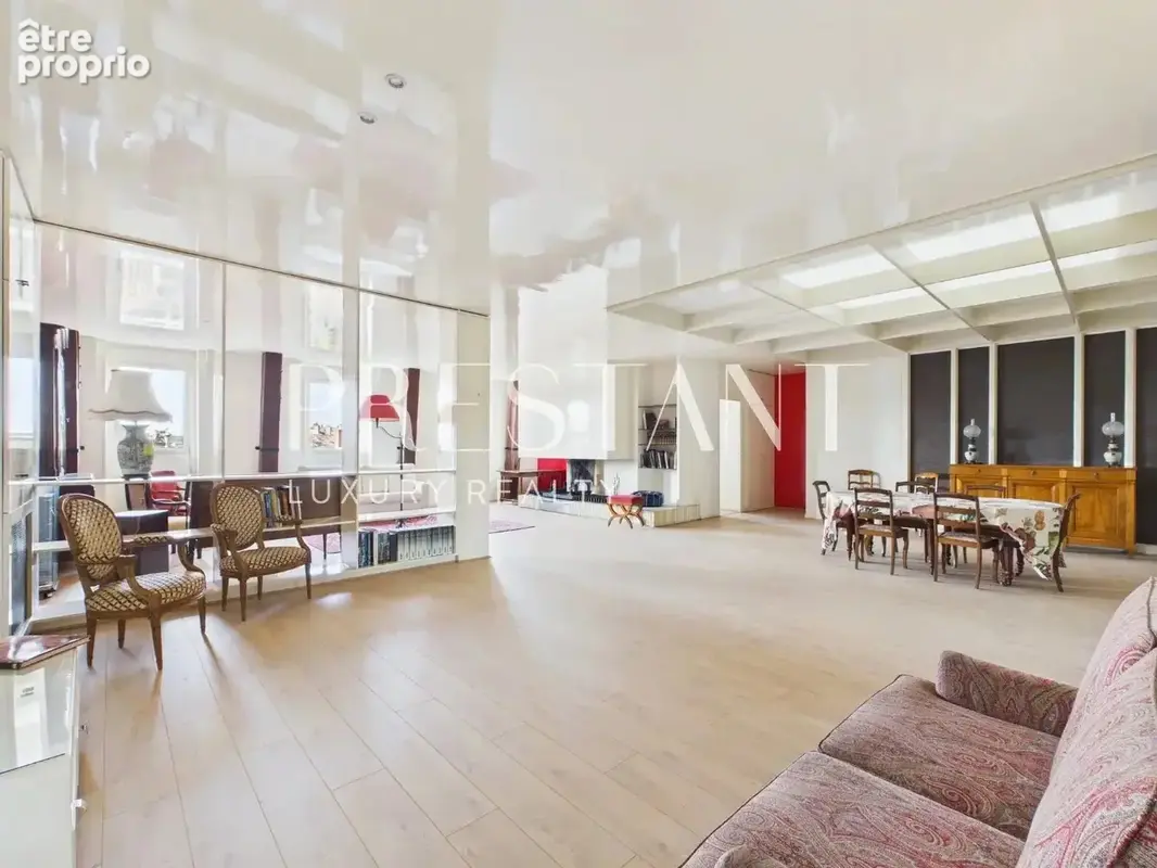 Appartement face au Jardin Public, au cœur de l’une des adresses les plus prestigieuses de Bordeaux. - photo 37