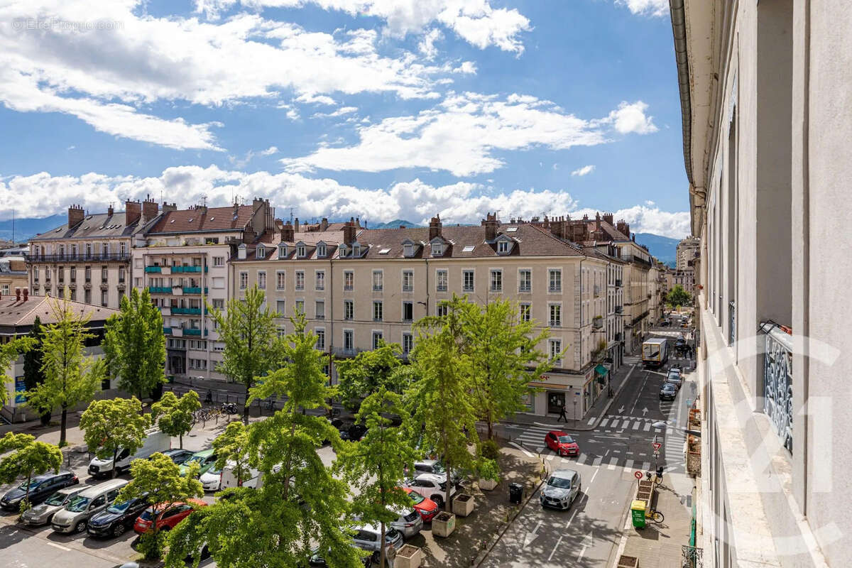 Appartement 130 m² à Grenoble  - photo 22