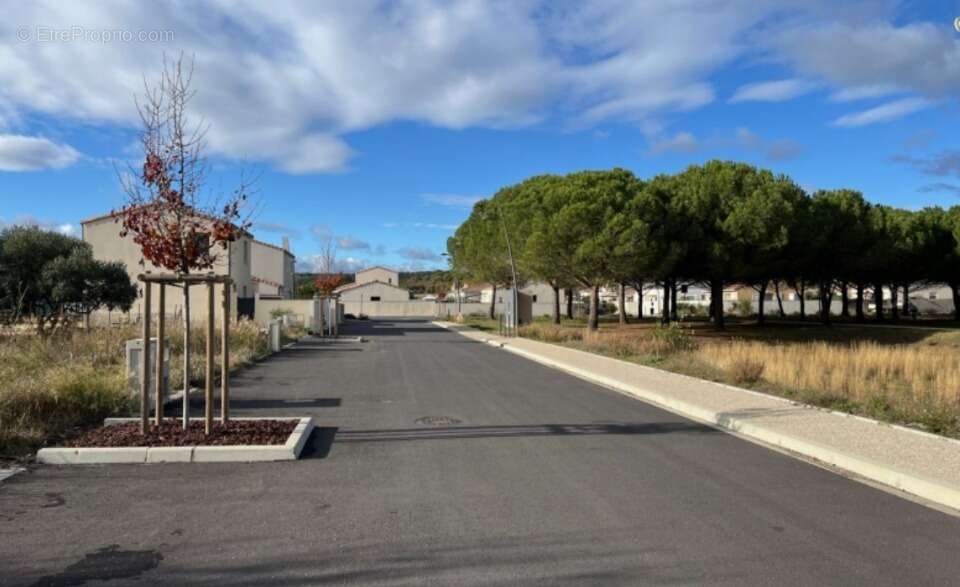 Terrain 446 m² à Lezignan-La-Cebe  - photo 3