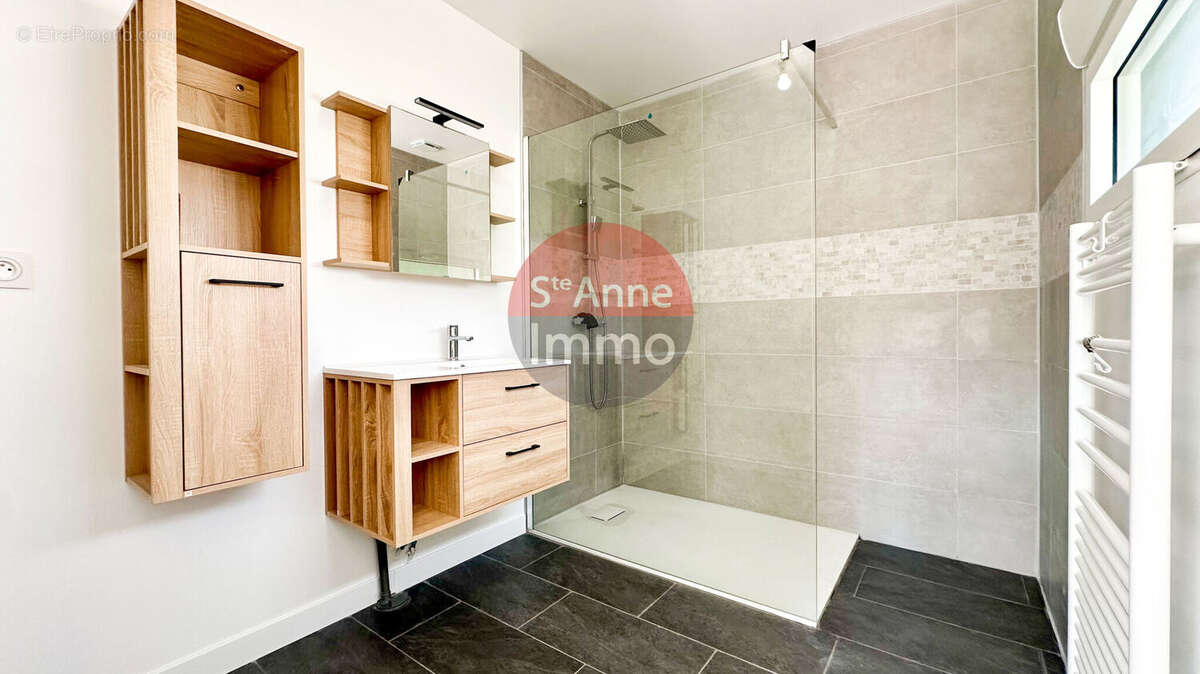 Photo 6 - Maison à SAINS-EN-AMIENOIS