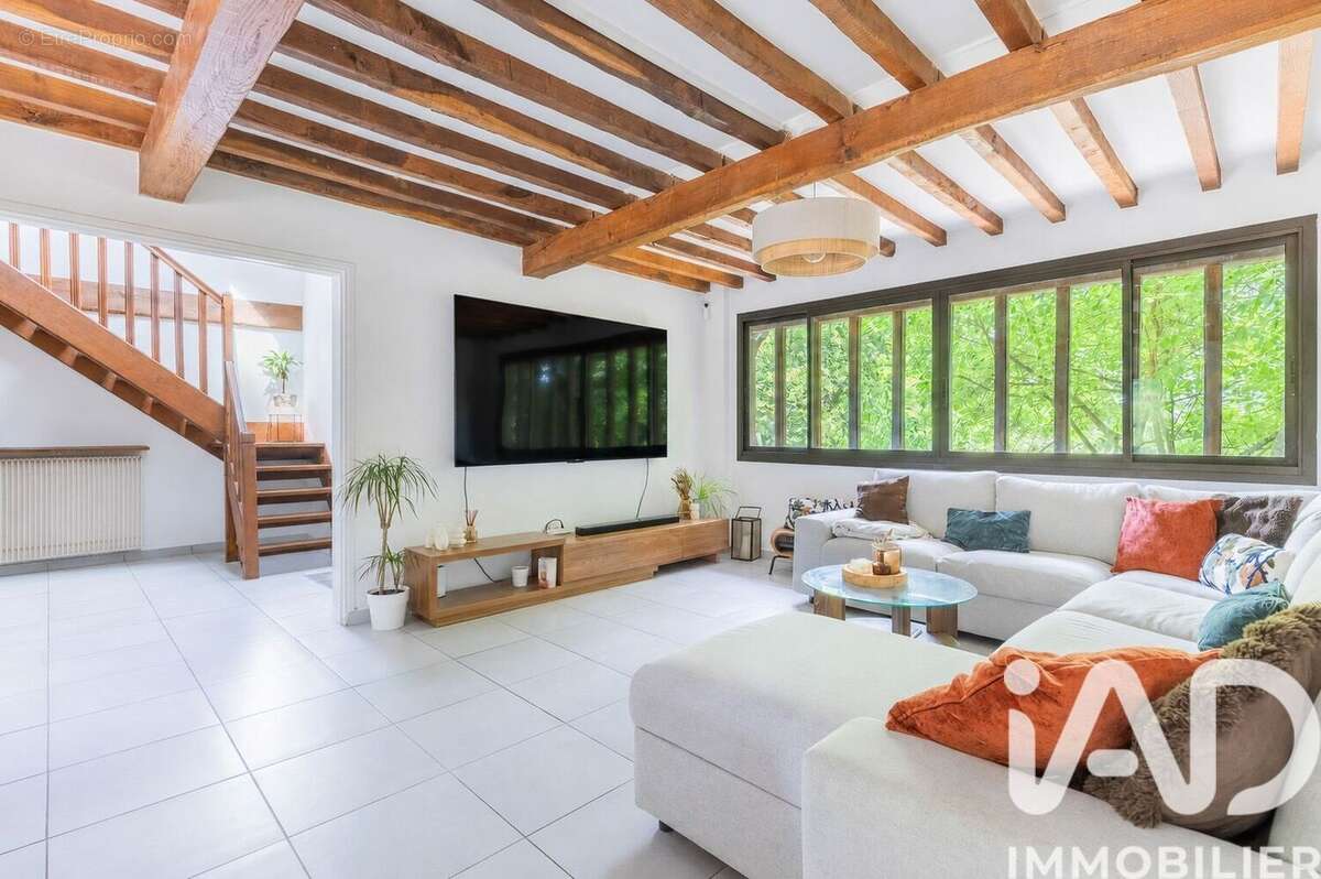 Photo 3 - Maison à LINAS