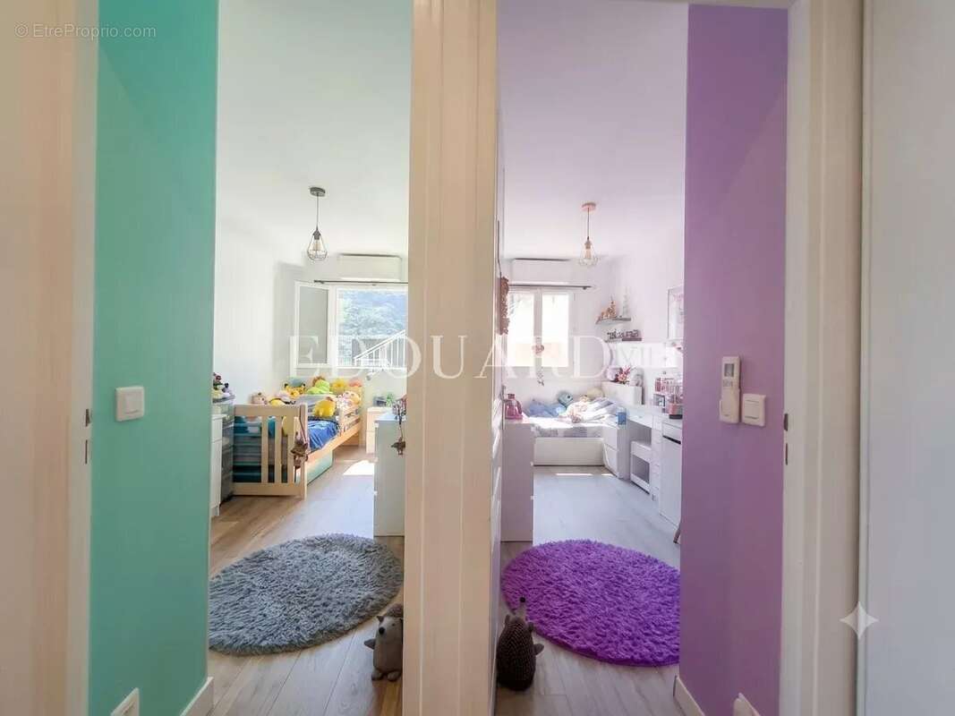 Appartement à ROQUEBRUNE-CAP-MARTIN