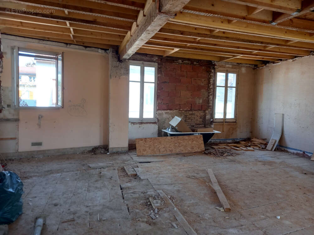 Maison à ARNAY-LE-DUC