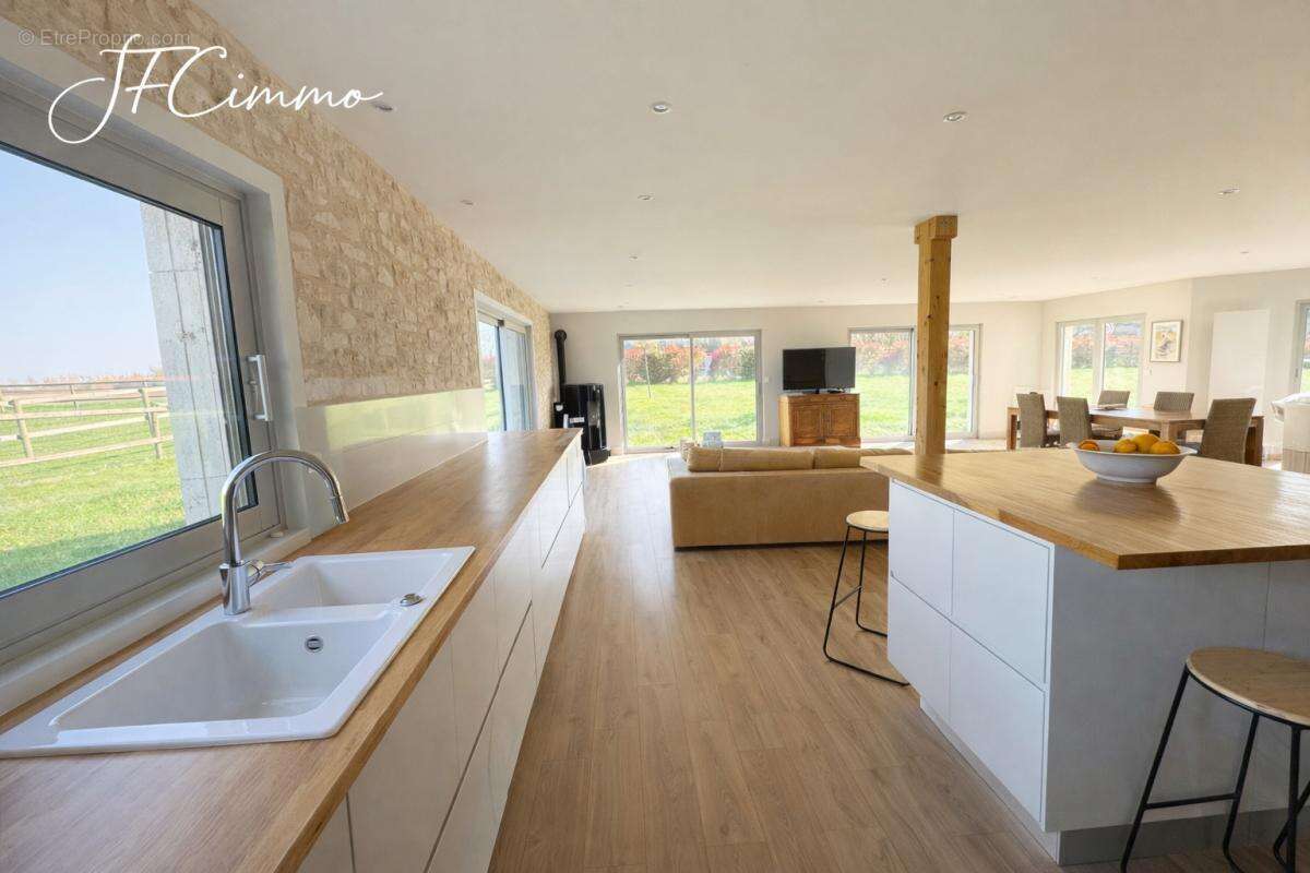 Propriété équestre Reims sur 2,5 hectares de terrains - photo 13