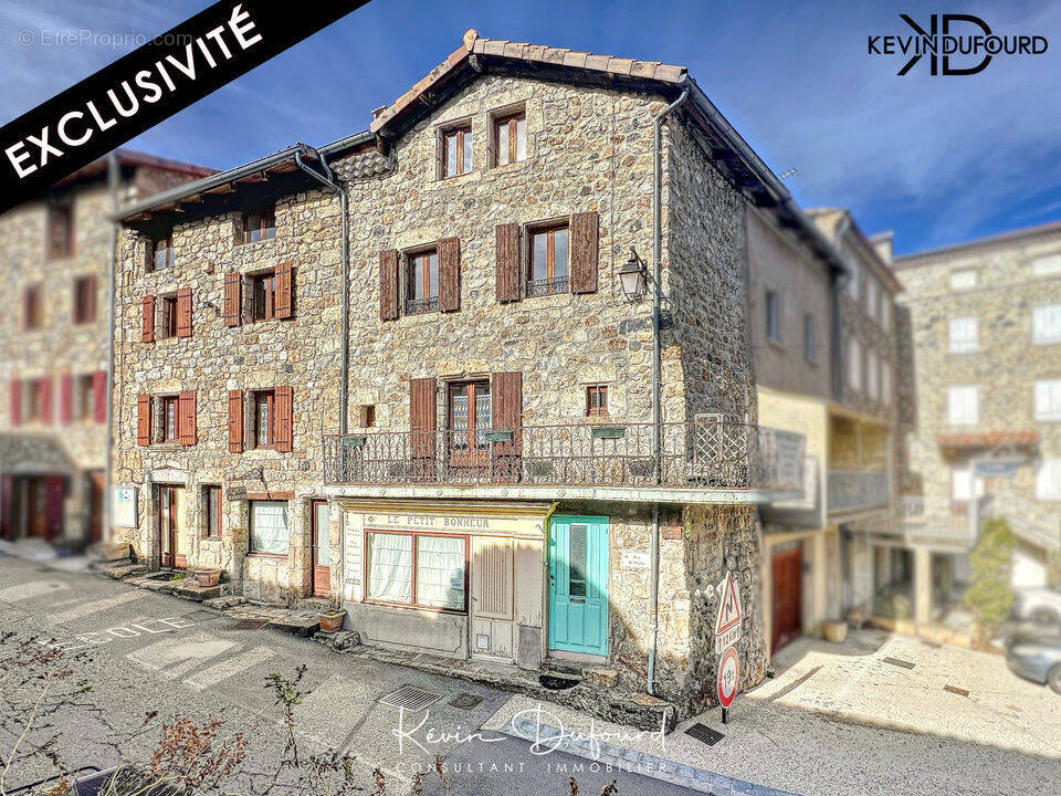 Maison à BURZET