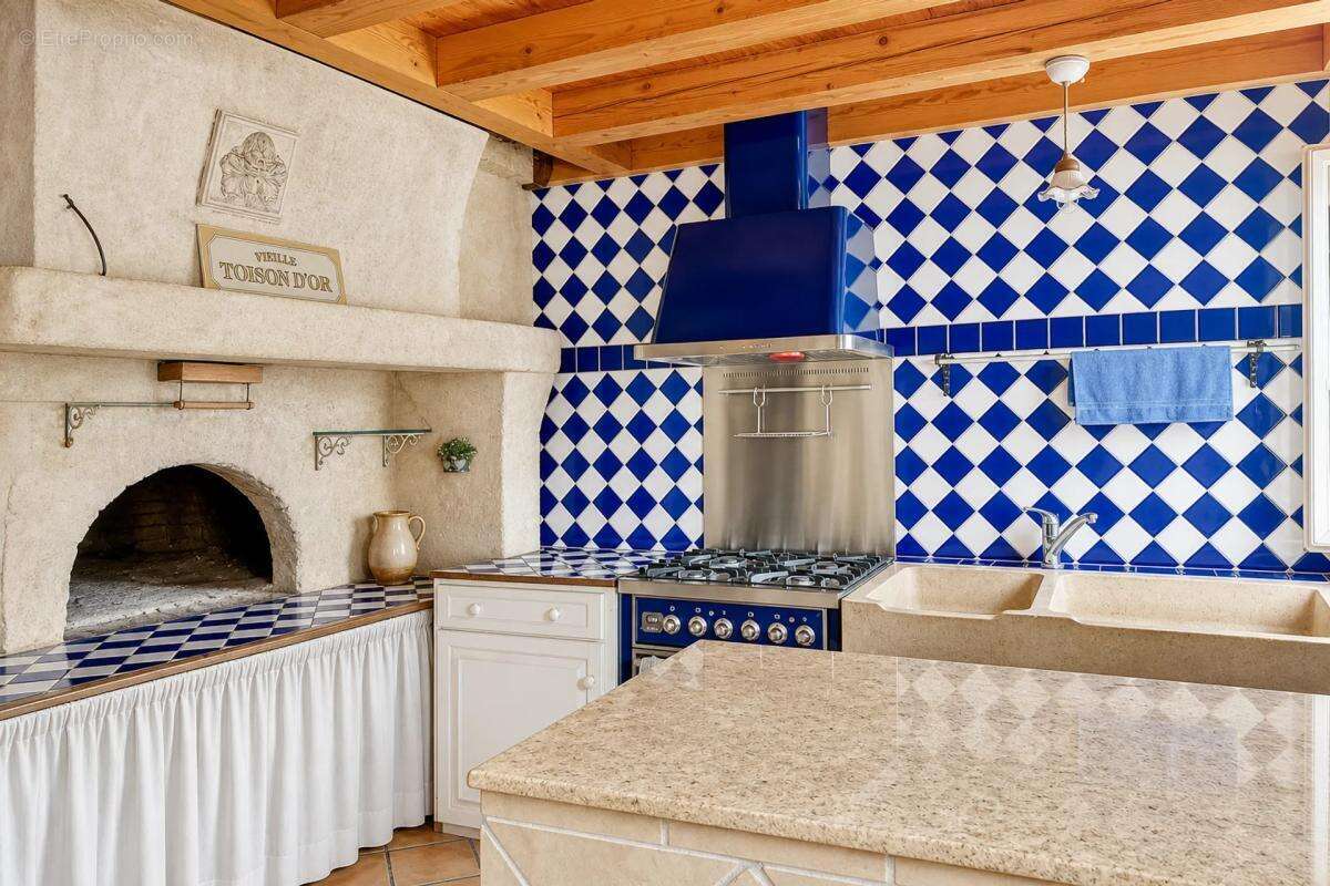 Maison de 7 pièces de 168 m² à Châteauvieux - photo 9