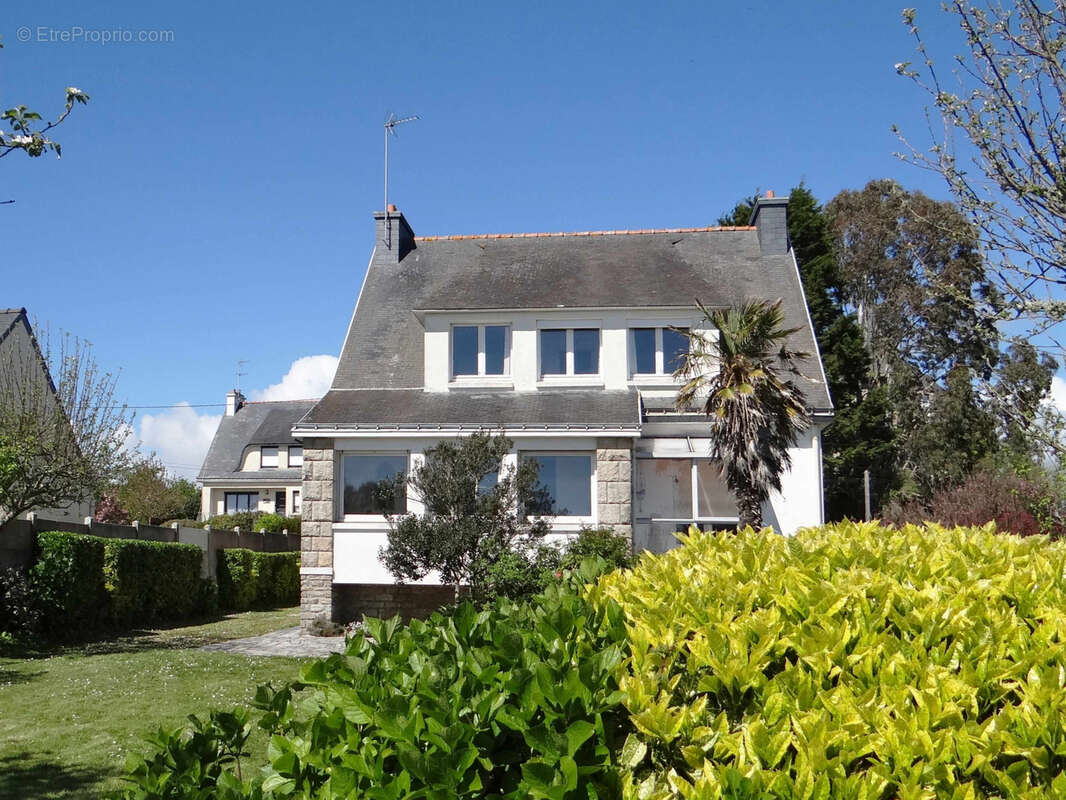 Maison à CLOHARS-CARNOET