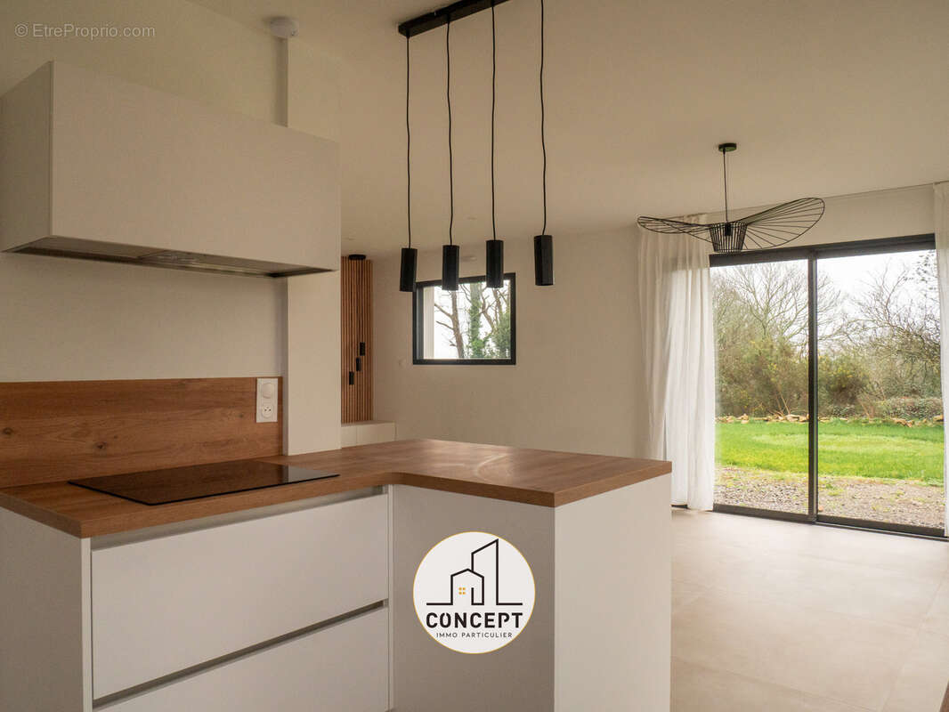 Maison à PLUGUFFAN