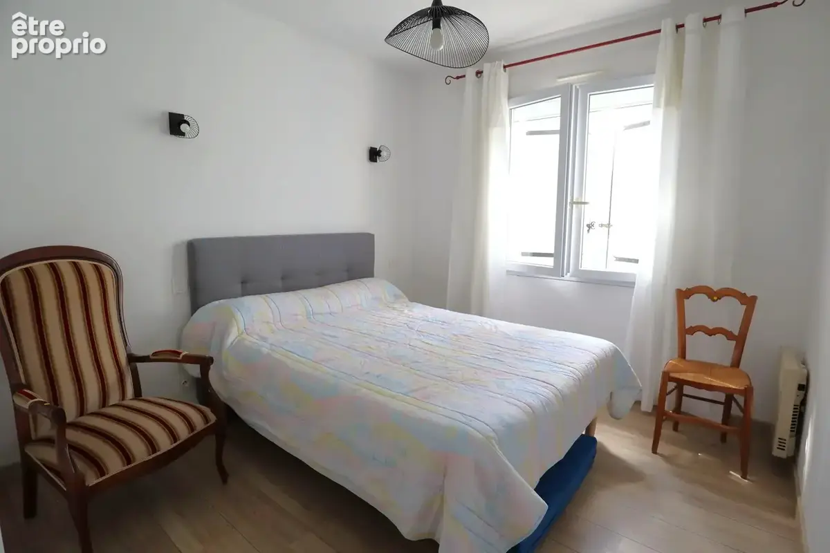 Au CALME d'une IMPASSE, maison de PLAIN-PIED offrant 110 m2 d'habitation - photo 9