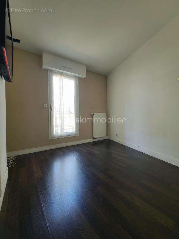 Appartement à EPINAY-SUR-ORGE