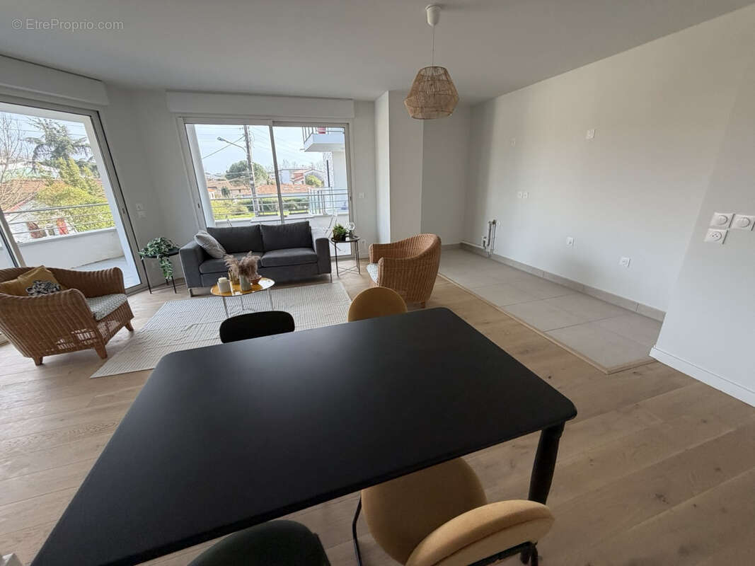 Appartement à PESSAC