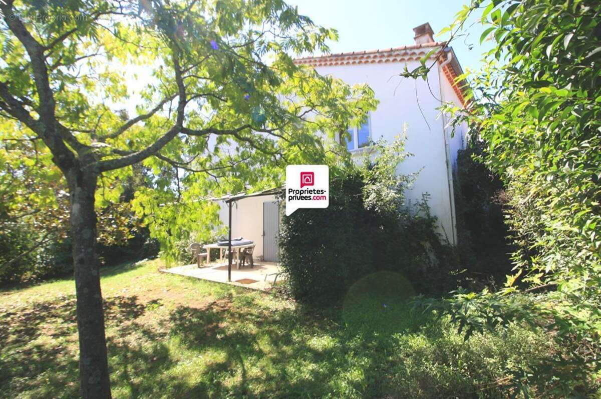 Maison à ORTHOUX-SERIGNAC-QUILHAN