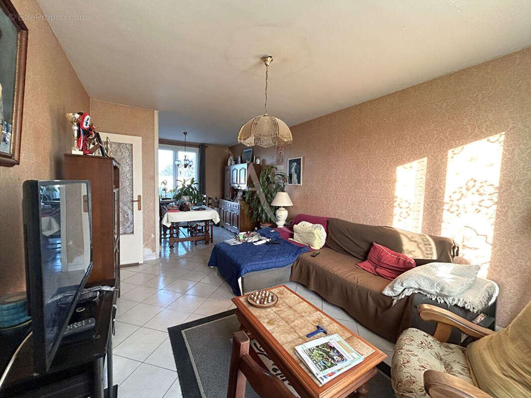 Maison à VILLESEQUELANDE