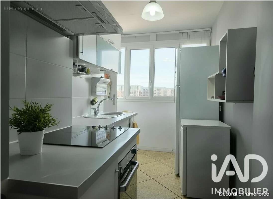 Appartement 60 m² à Marseille-3e  - photo 7