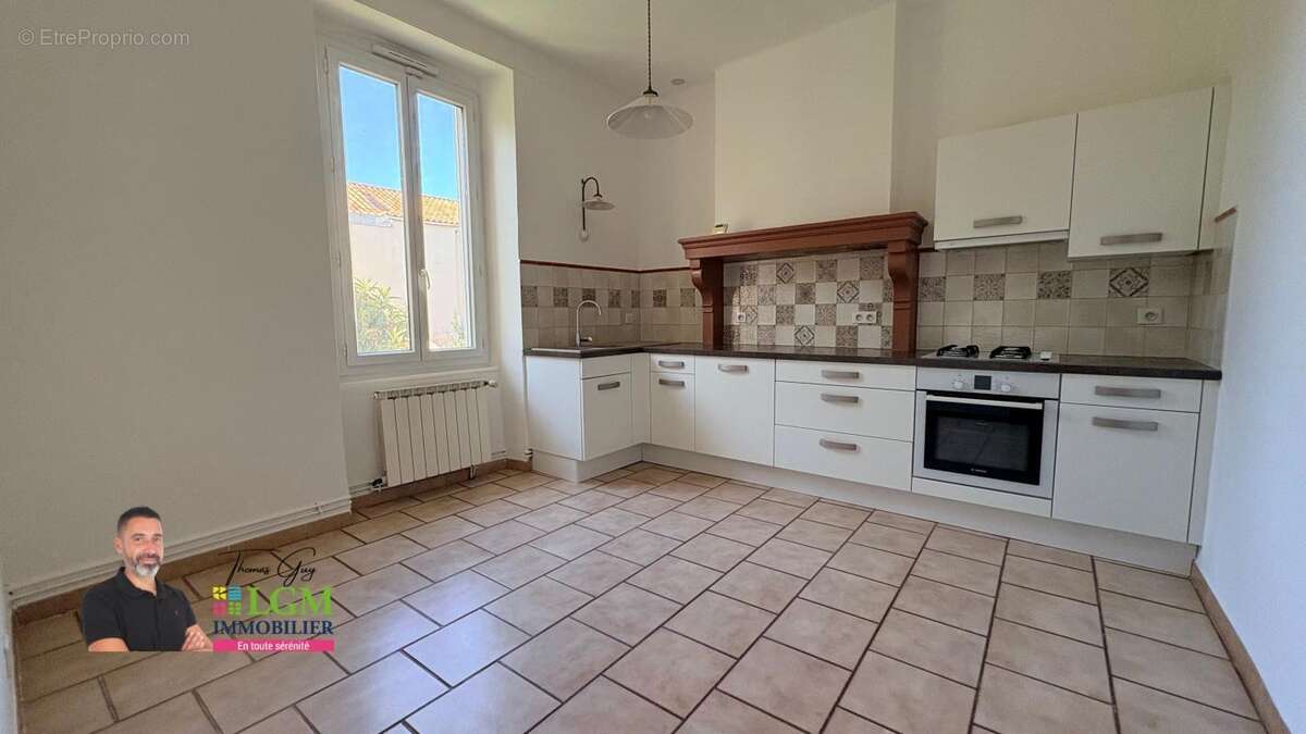 Maison de ville  À Vendre - photo 3