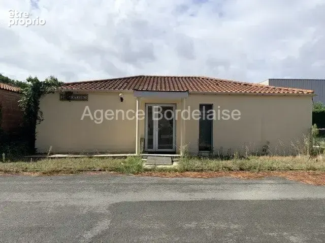 Commerce 145 m² à vendre à Saint-Andre-De-Cubzac (33240) - photo 2