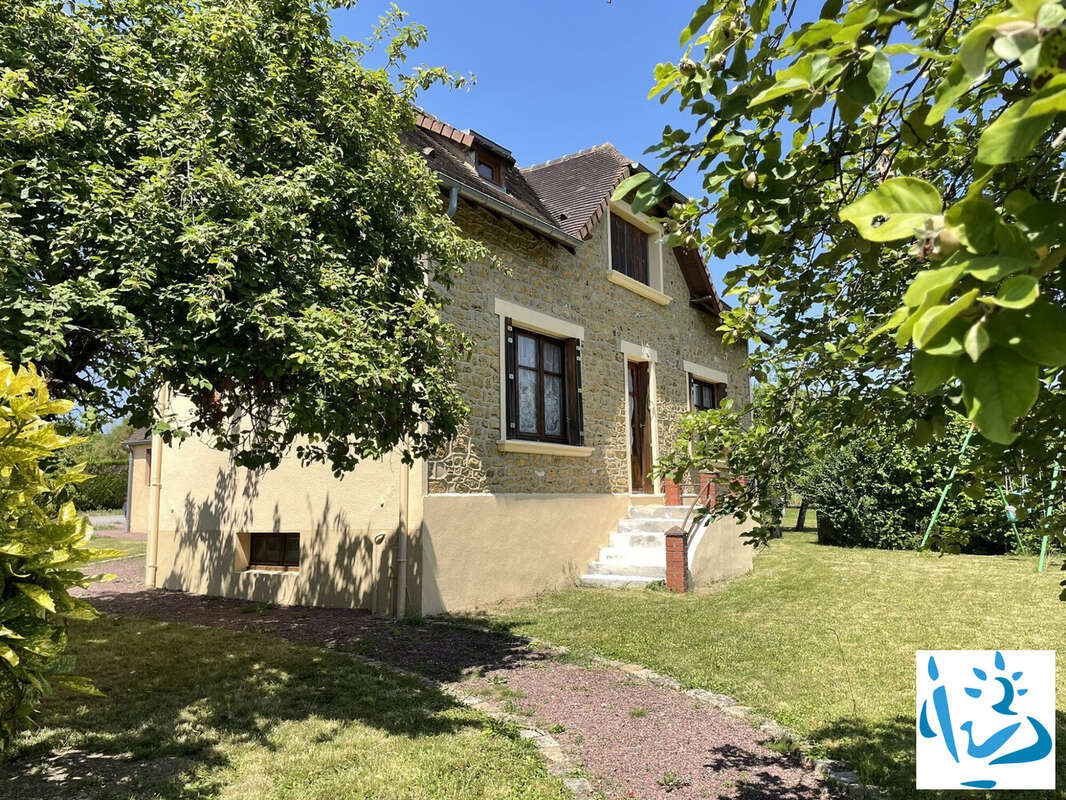 Maison à MORTAGNE-AU-PERCHE