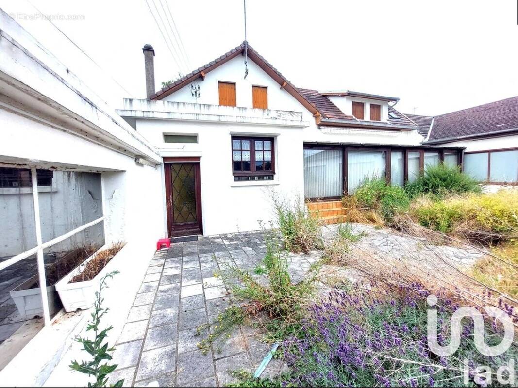 Photo 1 - Maison à MARGNY-LES-COMPIEGNE