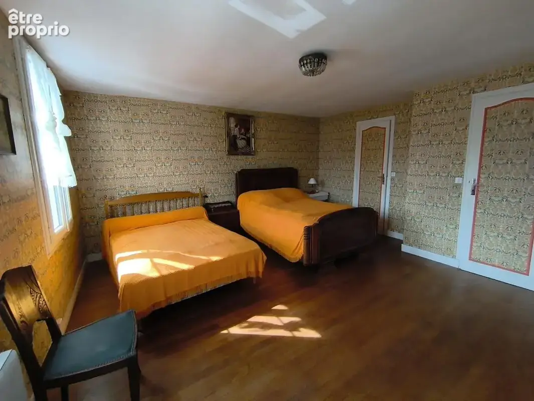 Maison 91 m² à Saint-Fraimbault  - photo 6