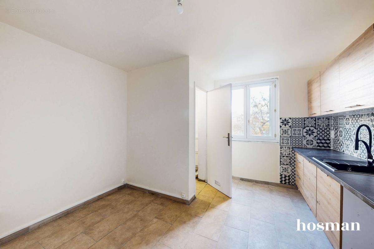 Appartement à ROSNY-SOUS-BOIS