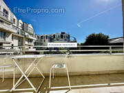 BALCON SUD - Appartement à POISSY