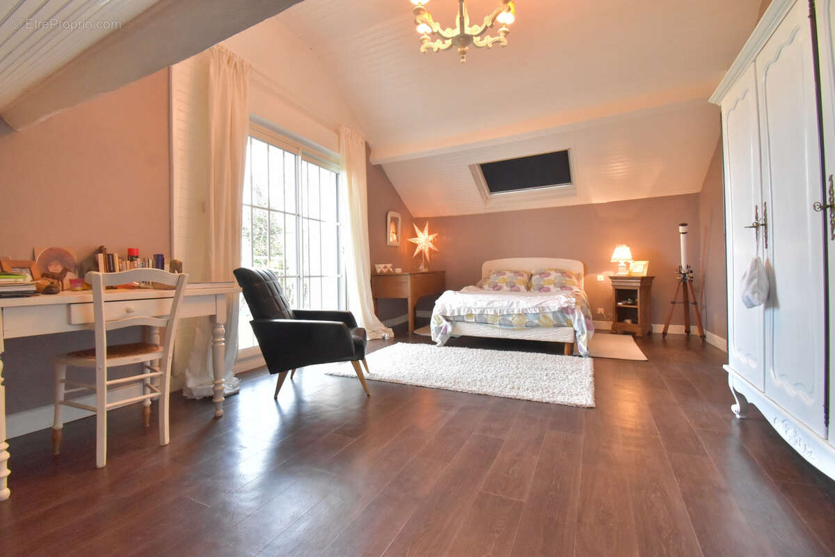 Maison à SAINT-MENOUX