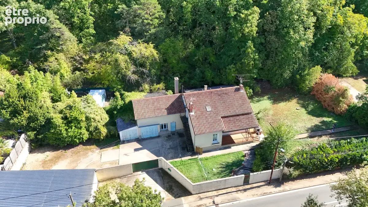 Maison 163 m2, 5 chambres, dépendances, sur terrain 4 836 m2 - photo 2