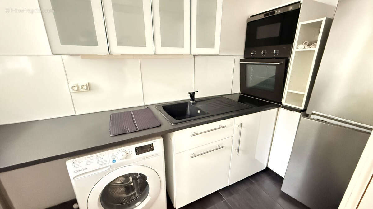 Appartement à PARIS-12E