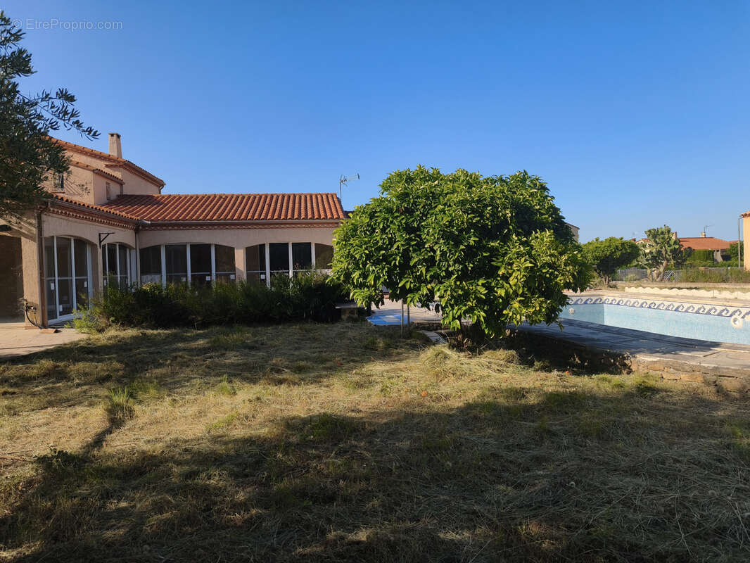 Maison à LAROQUE-DES-ALBERES