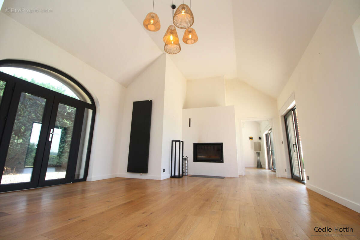 Maison à MONS-EN-PEVELE