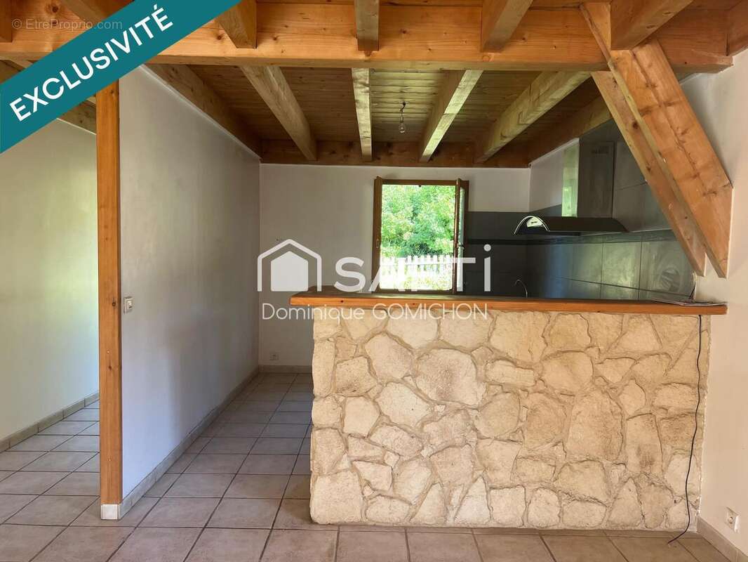 Maison 126 m² à Crots  - photo 3