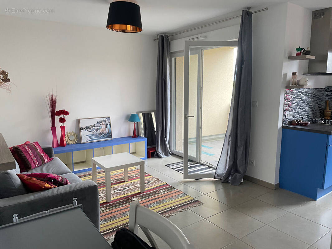 Appartement à ANSE