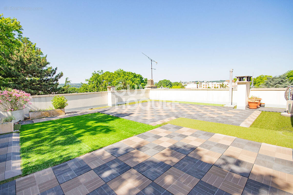 Appartement à LE VESINET