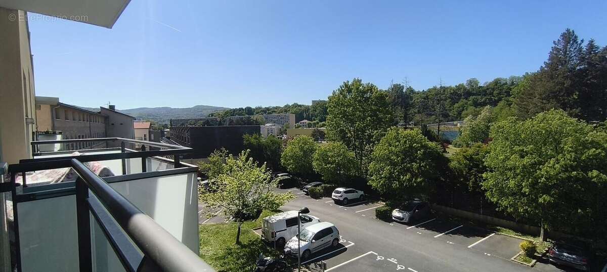 Photo 5 - Appartement à NEUVILLE-SUR-SAONE