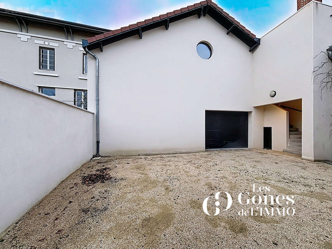 Appartement à CRAPONNE