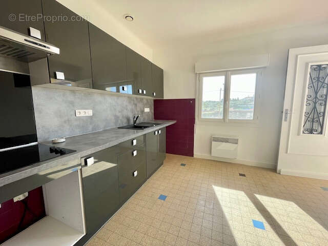 Appartement à LORGUES