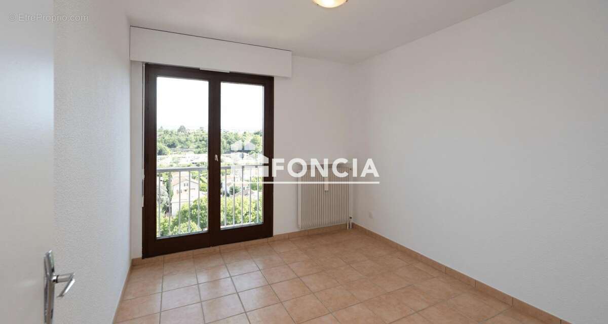 Appartement à BOURG-LES-VALENCE