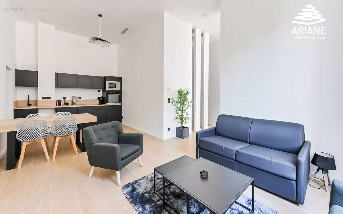 Appartement à VOURLES