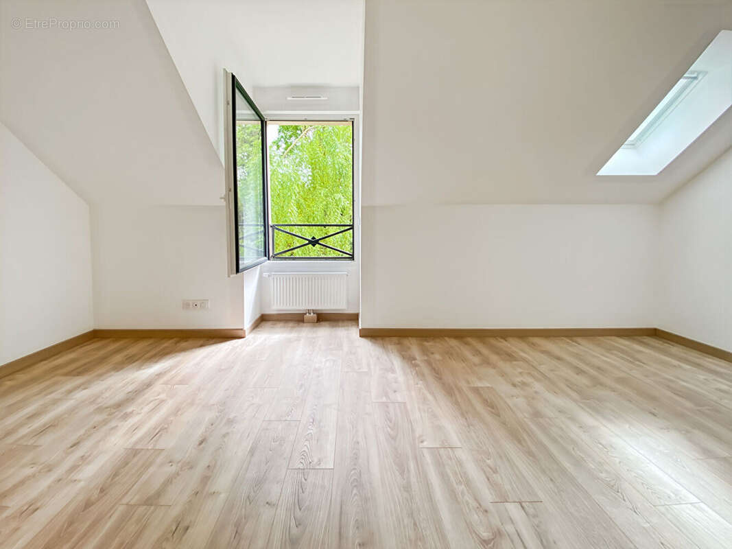 Maison à MANTES-LA-VILLE