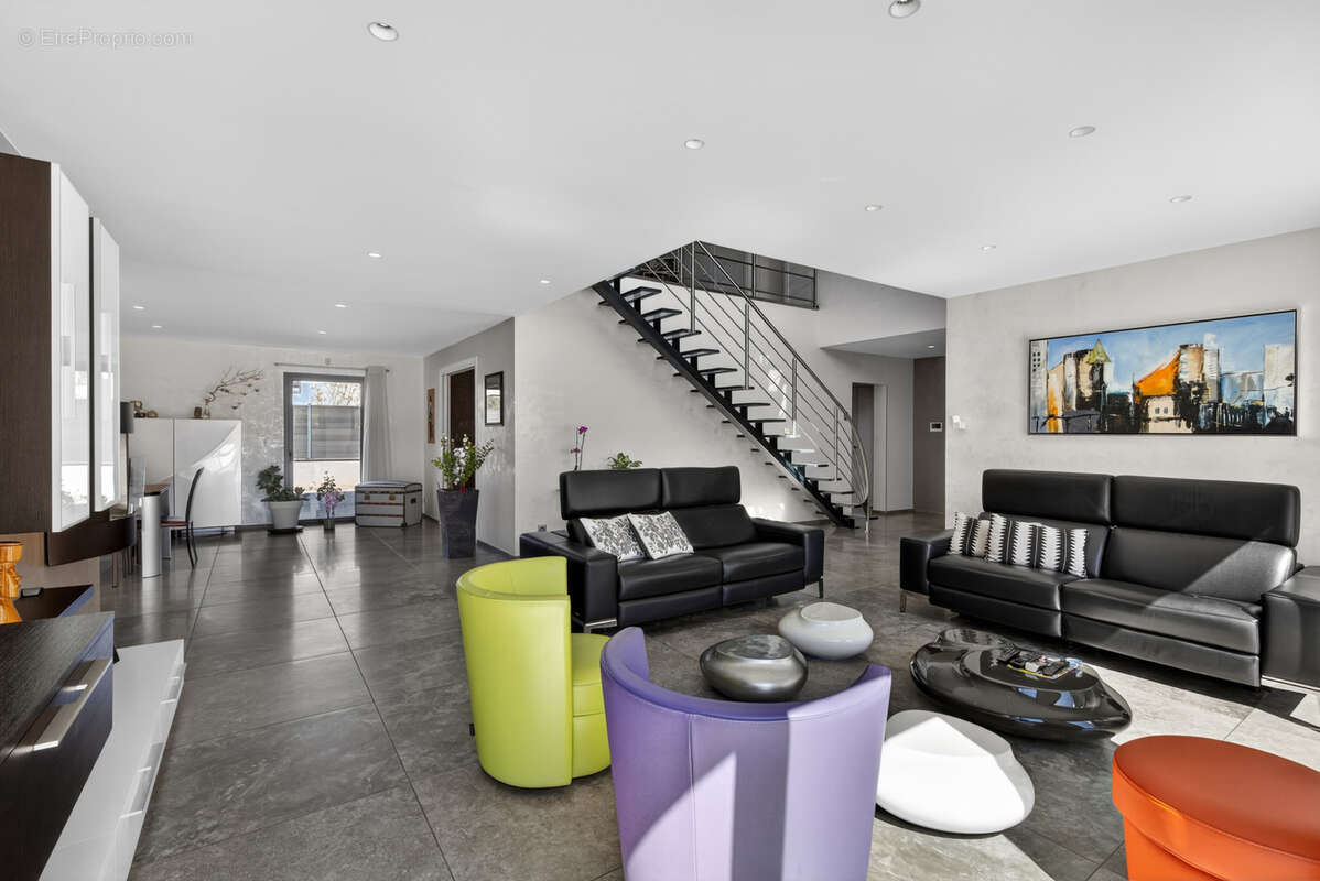 Maison à SAINT-BALDOPH