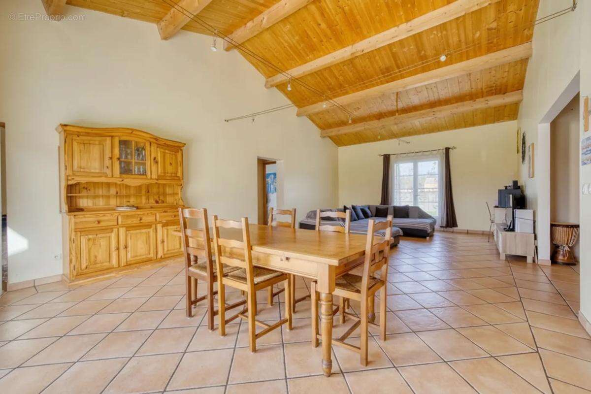 Maison à ARDILLIERES